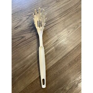 Vintage Ekco Almond Spaghetti Pasta Fork Nylon Kitchen Utensil Made in‎ USA